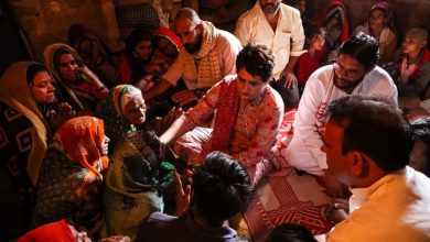 Photo of चार किसानों की मौत के बाद भी खाद उपलब्ध कराने को सरकार नही चेत रही है: प्रियंका गांधी